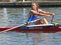 Junior Rowers take on the best at Egham Regatta