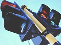 Traffic light removal suggested to ease congestion