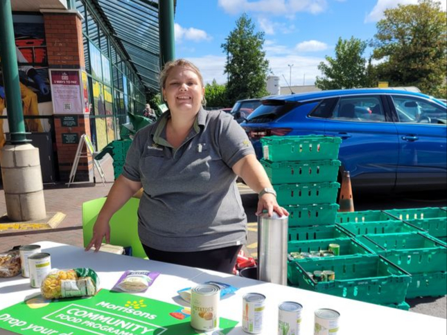 Naomi Haggett collecting for Ross foodbanks.