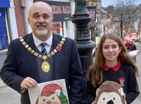 Mayor of Ross Ed O’Driscoll gets into the Christmas spirit