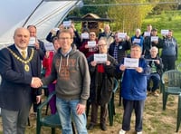 Mayor visits Ross Community Garden