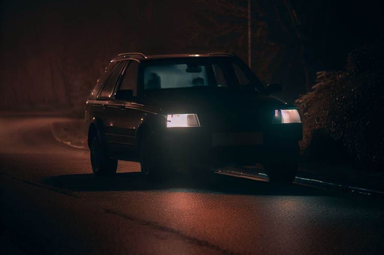 A car parking in dark