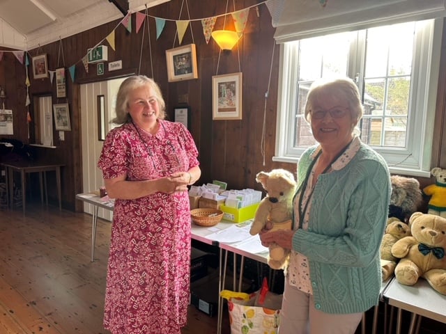 Dr. Gillian White came to our October meeting to talk about Teddy Bears.