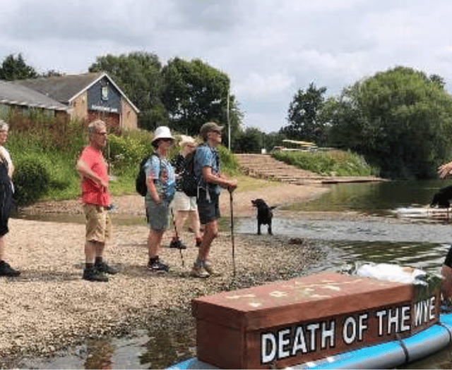 Chicken farms go ahead slammed over 'river pollution'