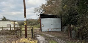 Plans to demolish unlawful barn and build new workshop pulled