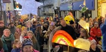 It's all glow for Christmas as lantern parade lights up town 